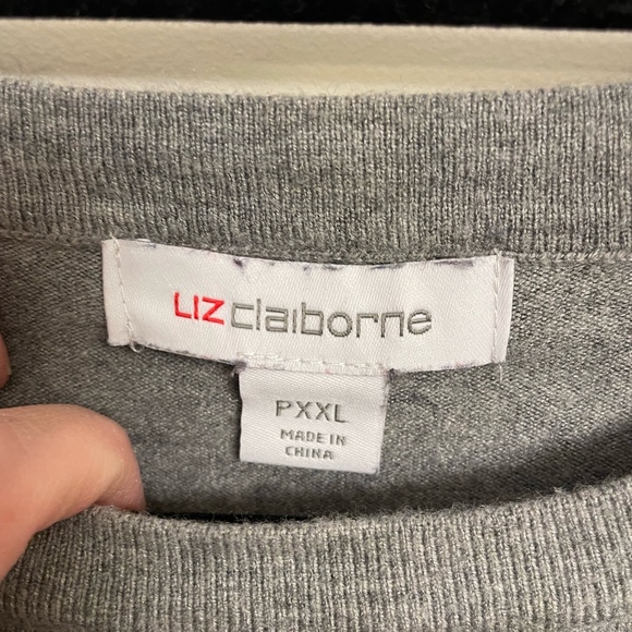 Women’s Liz Claiborne Sweater Size PXXL - Picture 2 of 4